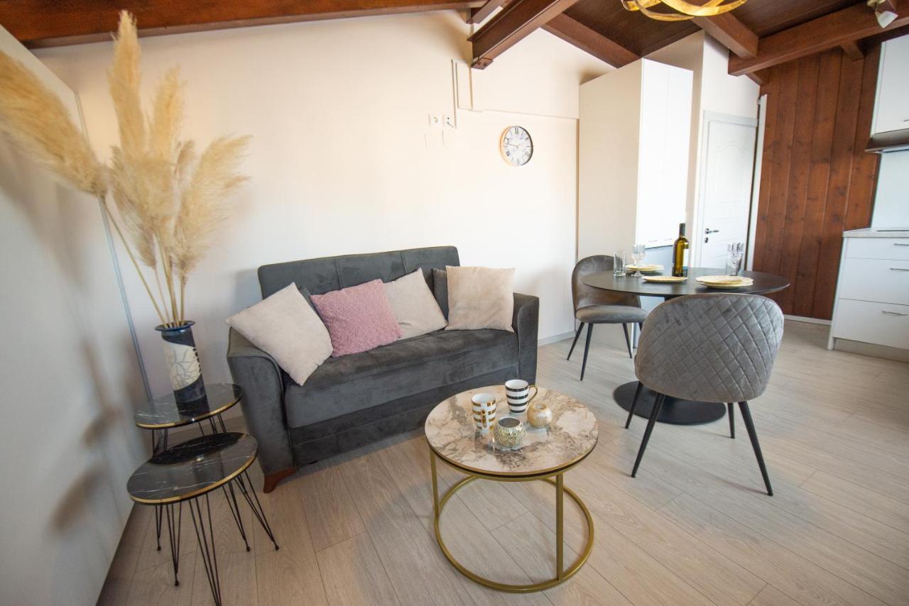 Venetian Apartments, 650M From Corfu Port Exterior photo
